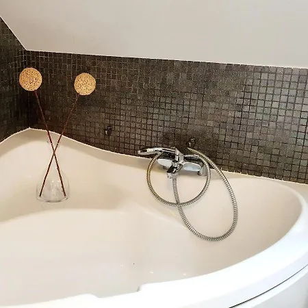 Holiday home Dom Na Leszczynowej Gorce - Plaza, Las