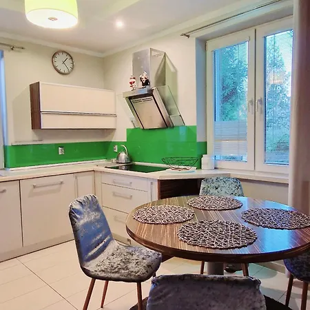 Holiday home Dom Na Leszczynowej Gorce - Plaza, Las *
